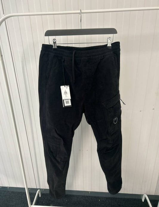 Cargos Black